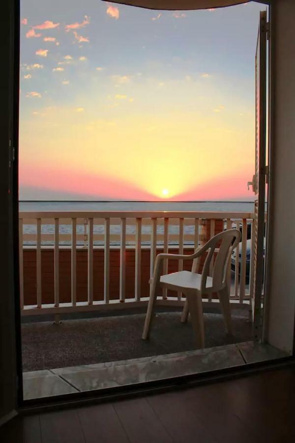 Apartamento Em Frente Ao Mar Costa Nova Exteriér fotografie